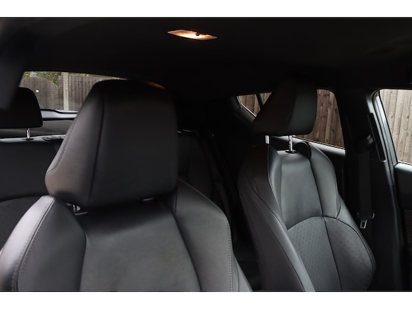 Used Toyota C-HR 2019 for sale - 76197303: Photo 21