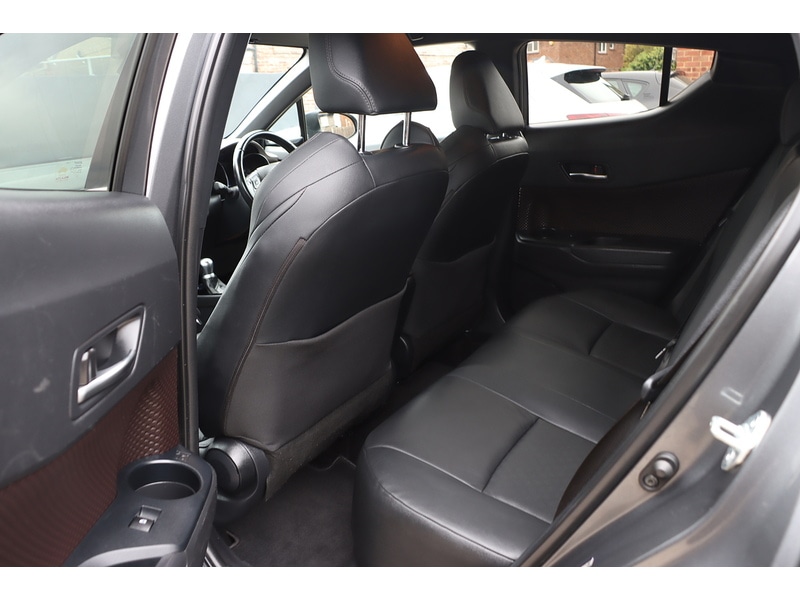 Used Toyota C-HR 2019 for sale - 76197303: Photo 34