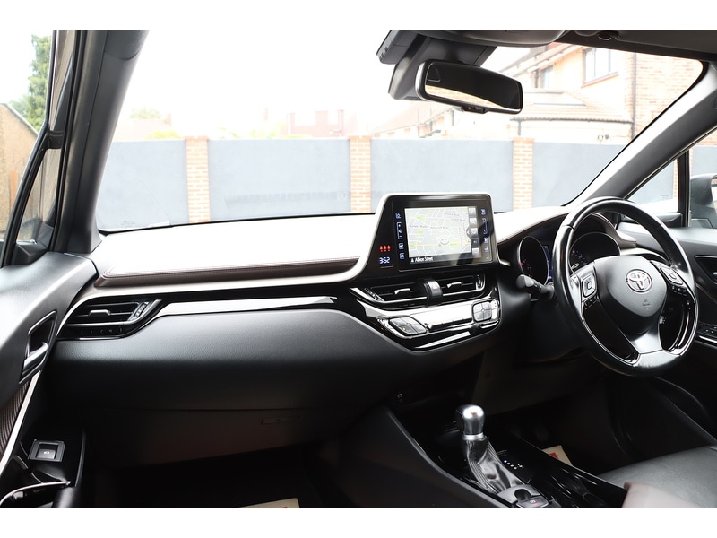 Used Toyota C-HR 2019 for sale - 76197303: Photo 35