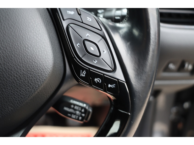 Used Toyota C-HR 2019 for sale - 76197303: Photo 43