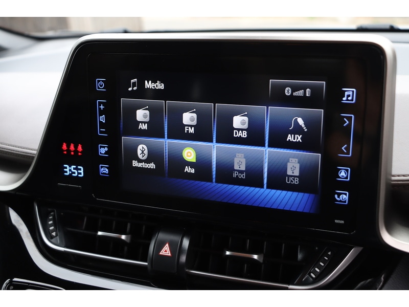 Used Toyota C-HR 2019 for sale - 76197303: Photo 49