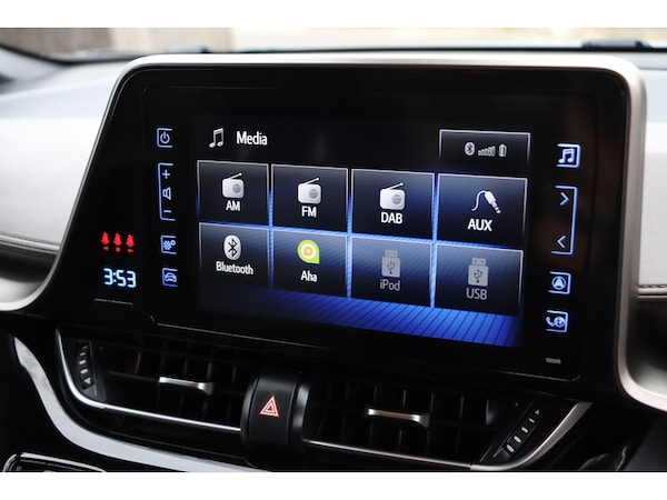 Used Toyota C-HR 2019 for sale - 76197303: Photo 8