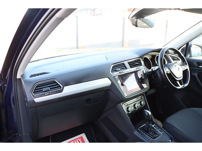 Used Volkswagen Tiguan 2020 for sale - 76918030: Photo 28
