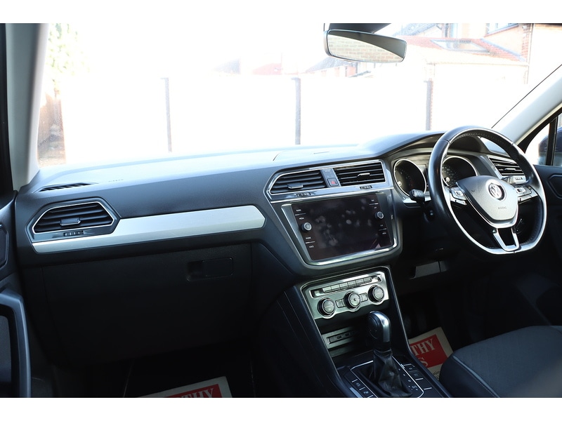 Used Volkswagen Tiguan 2020 for sale - 76918030: Photo 33