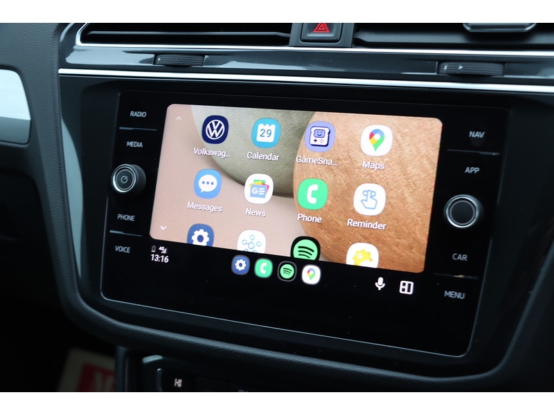 Used Volkswagen Tiguan 2020 for sale - 76918030: Photo 9