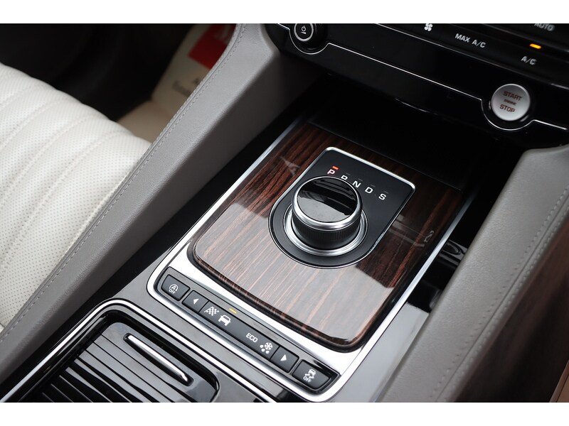 Used Jaguar F-Pace 2018 for sale - 76918051: Photo 16