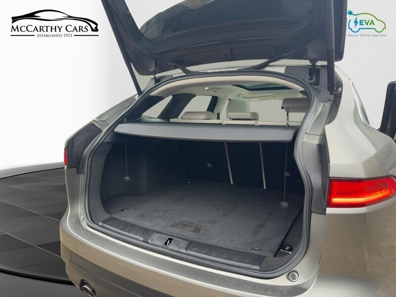 Used Jaguar F-Pace 2018 for sale - 76918051: Photo 18