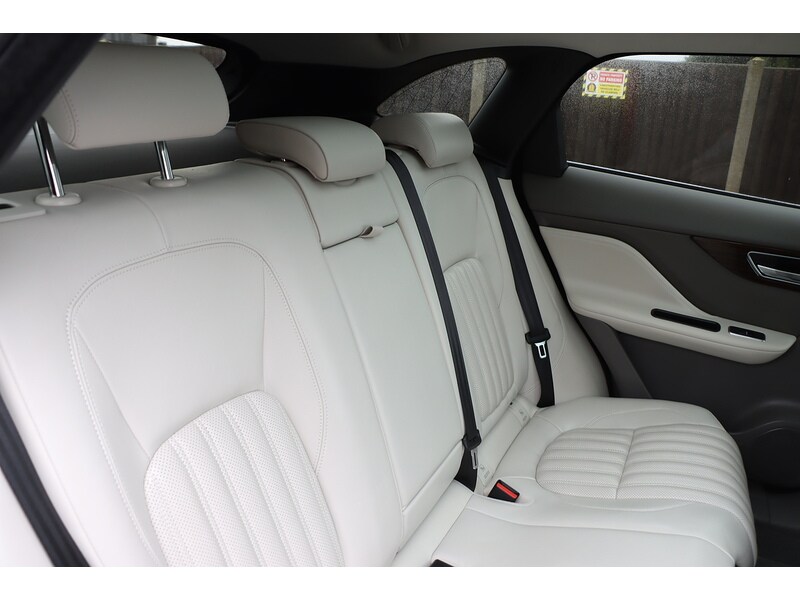 Used Jaguar F-Pace 2018 for sale - 76918051: Photo 29