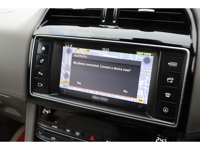 Used Jaguar F-Pace 2018 for sale - 76918051: Photo 40