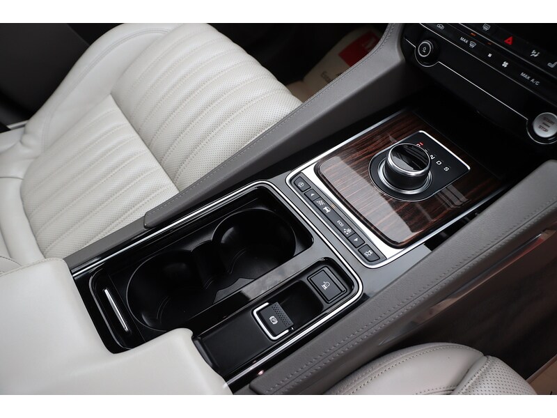 Used Jaguar F-Pace 2018 for sale - 76918051: Photo 43