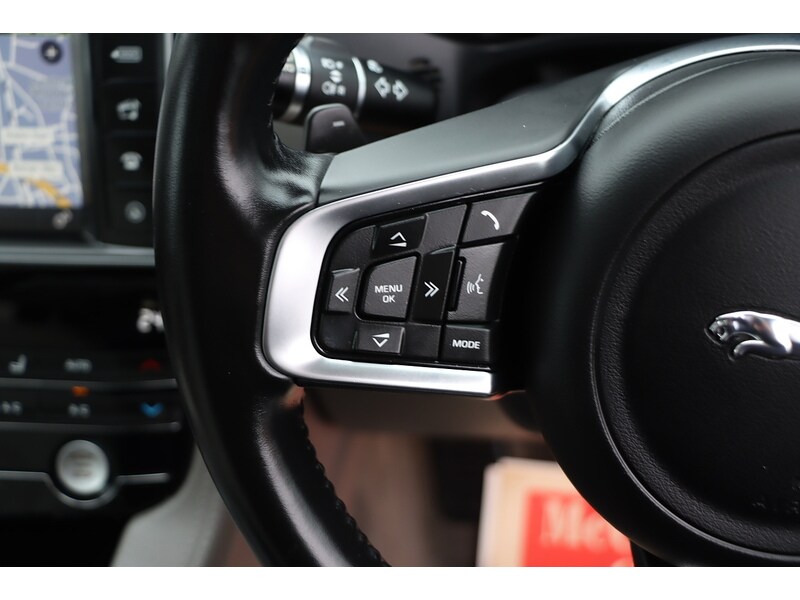 Used Jaguar F-Pace 2018 for sale - 76918051: Photo 47