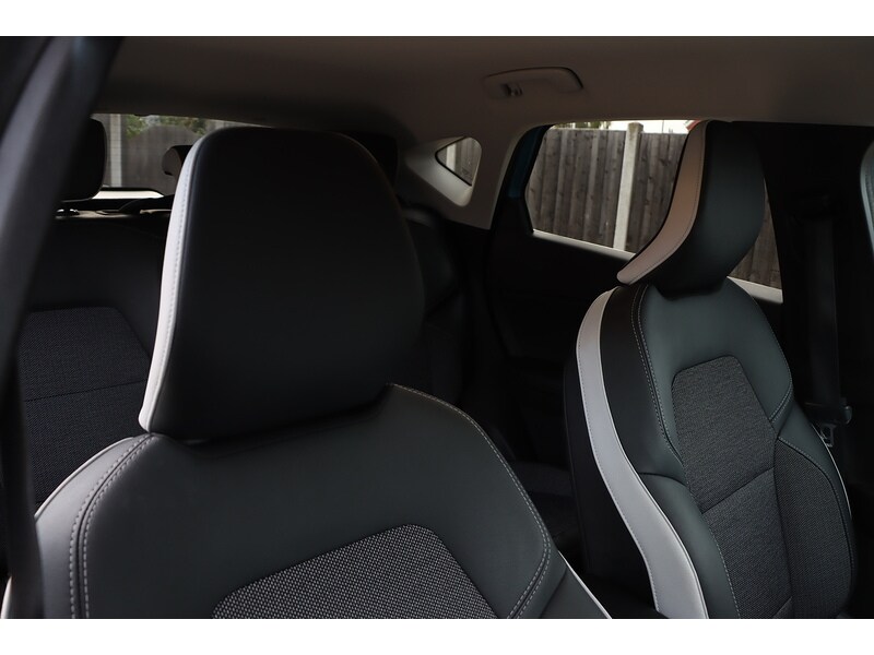 Used Renault Captur 2020 for sale - 76148383: Photo 25