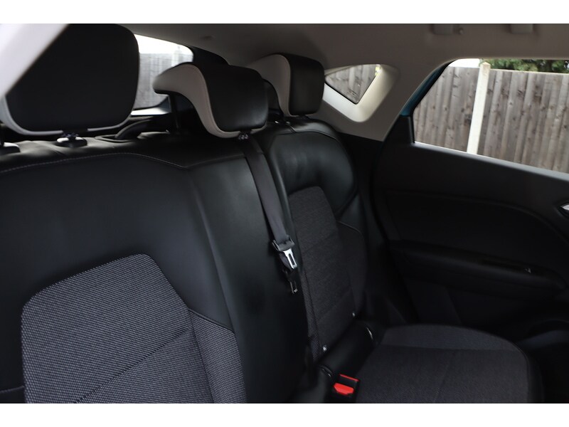 Used Renault Captur 2020 for sale - 76148383: Photo 30