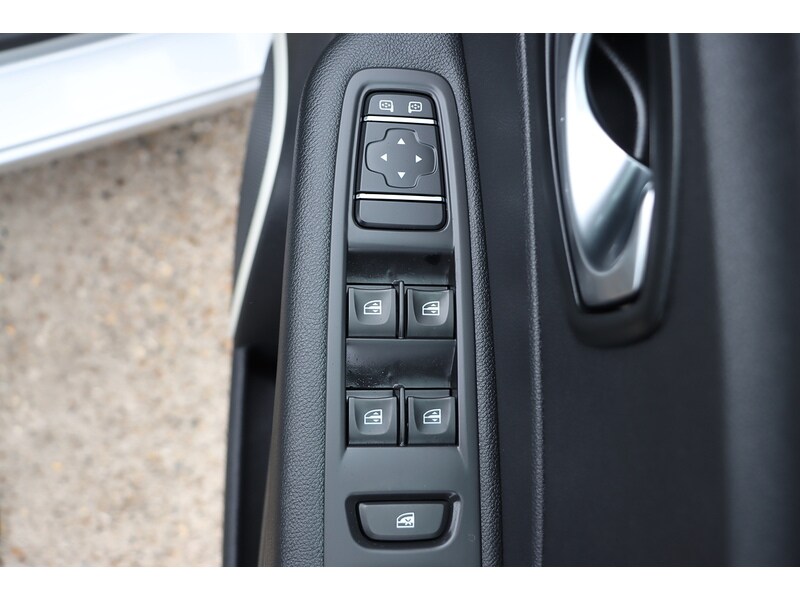 Used Renault Captur 2018 for sale - 76461164: Photo 28