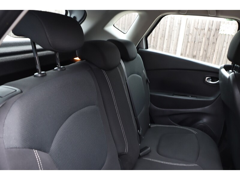 Used Renault Captur 2018 for sale - 76461164: Photo 32