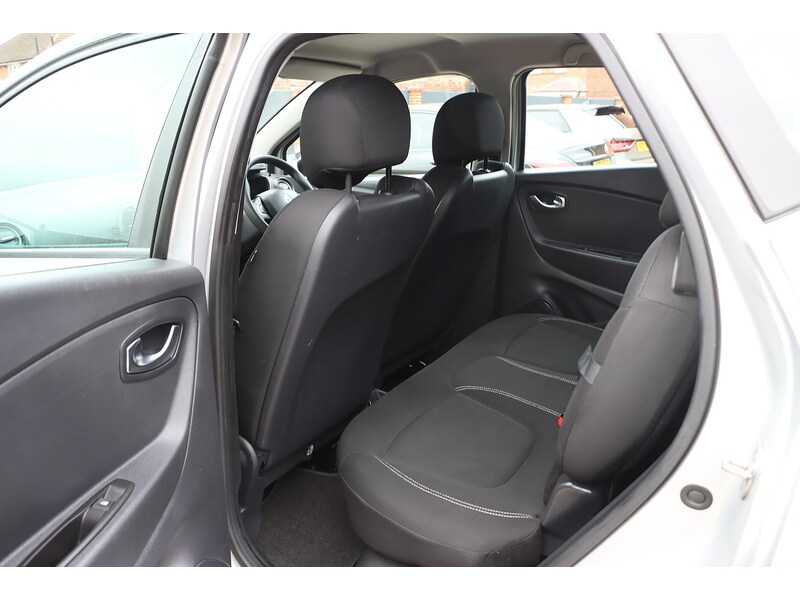 Used Renault Captur 2018 for sale - 76461164: Photo 38