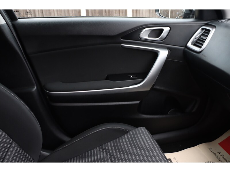 Used Kia Ceed 2022 for sale - 75970328: Photo 35