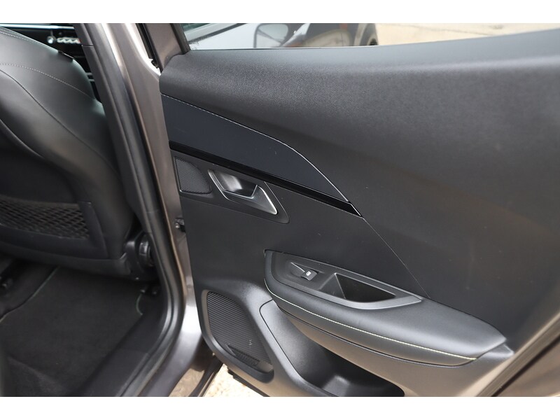 Used Peugeot 2008 2020 for sale - 77527989: Photo 28