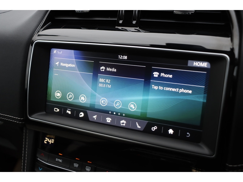 Used Jaguar F-Pace 2019 for sale - 76853364: Photo 13