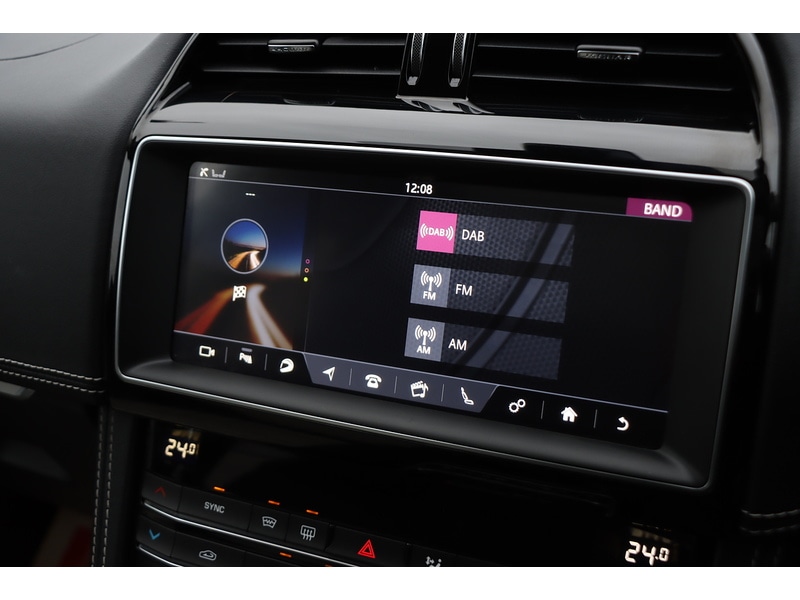 Used Jaguar F-Pace 2019 for sale - 76853364: Photo 14