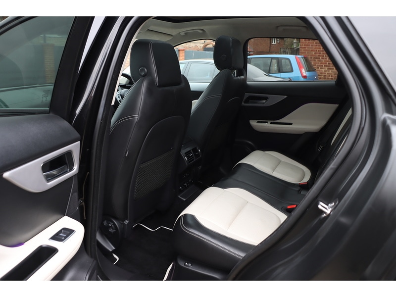 Used Jaguar F-Pace 2019 for sale - 76853364: Photo 35