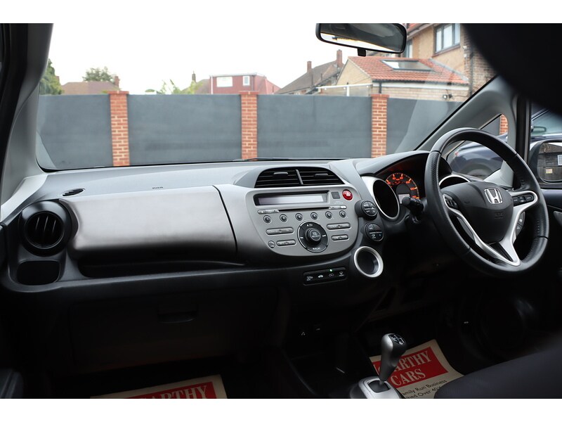 Used Honda Jazz 2010 for sale - 75945539: Photo 29