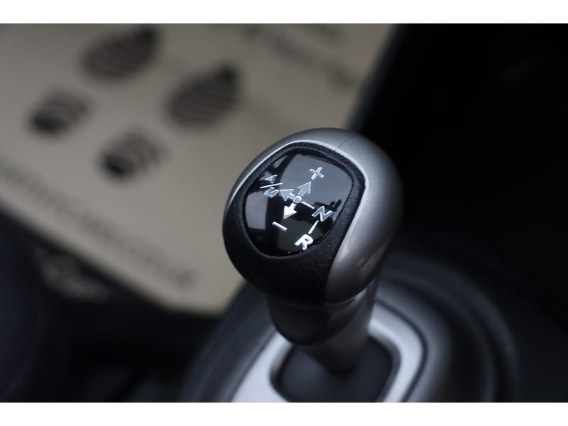 Used Honda Jazz 2010 for sale - 75945539: Photo 31