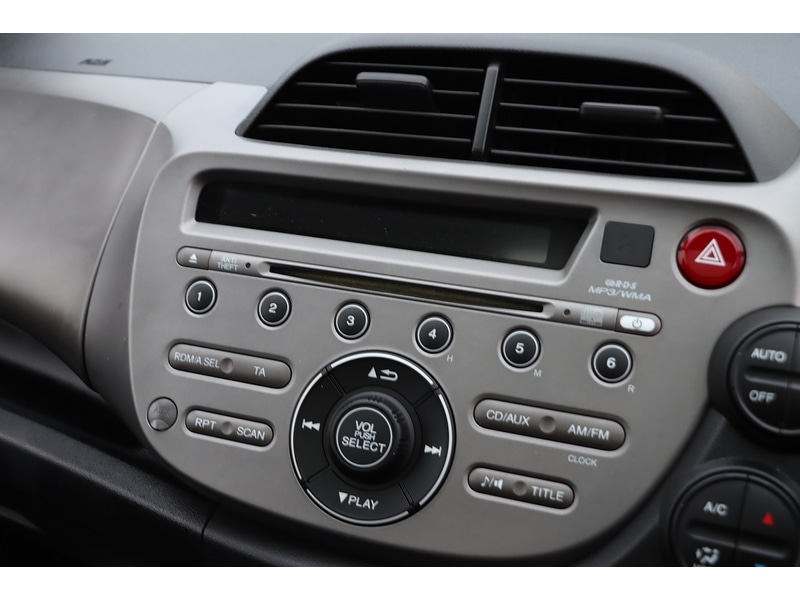 Used Honda Jazz 2010 for sale - 75945539: Photo 7