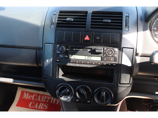 Used Volkswagen Polo 2003 for sale - 76113604: Photo 4