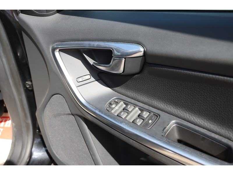 Used Volvo V60 for sale - 75542940: Photo 19