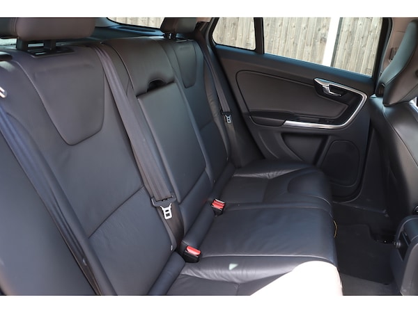 Used Volvo V60 for sale - 75542940: Photo 22