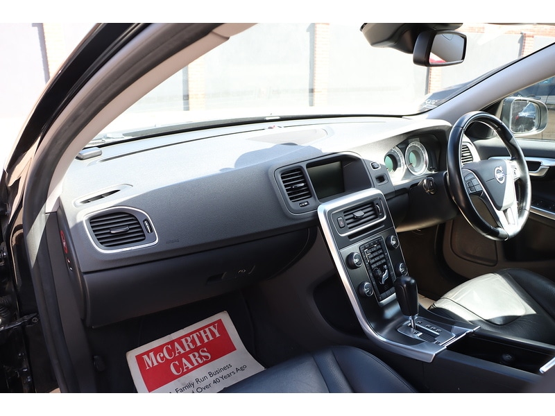 Used Volvo V60 for sale - 75542940: Photo 24