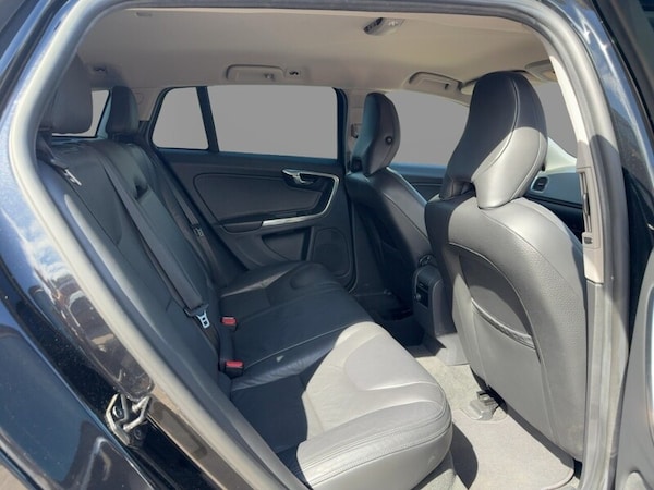 Used Volvo V60 for sale - 75542940: Photo 9