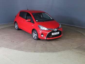 Used Toyota Yaris 2017 for sale - 79755625: Photo