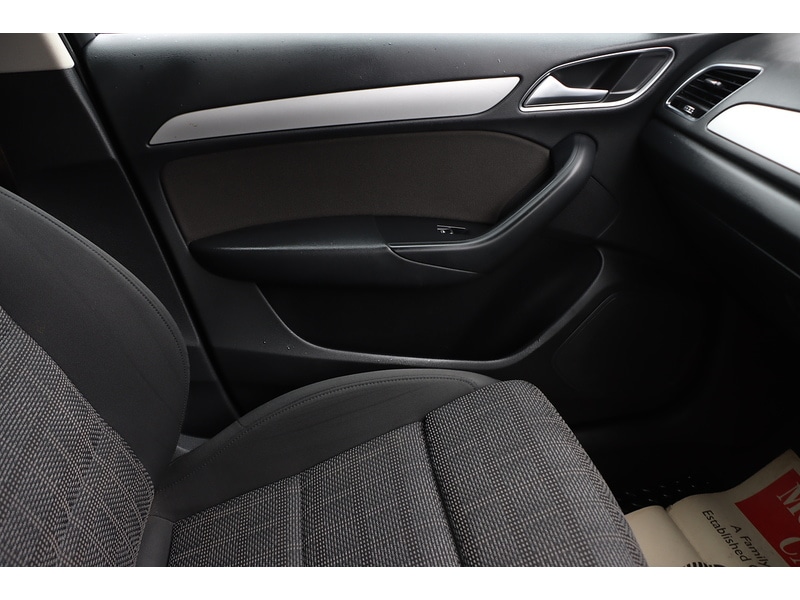 Used Audi Q3 2017 for sale - 77601845: Photo 40