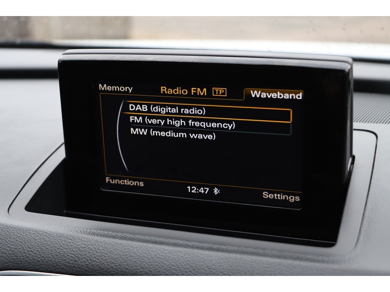 Used Audi Q3 2017 for sale - 77601845: Photo 8