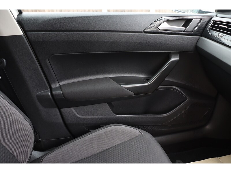 Used Volkswagen Polo 2022 for sale - 76267477: Photo 44