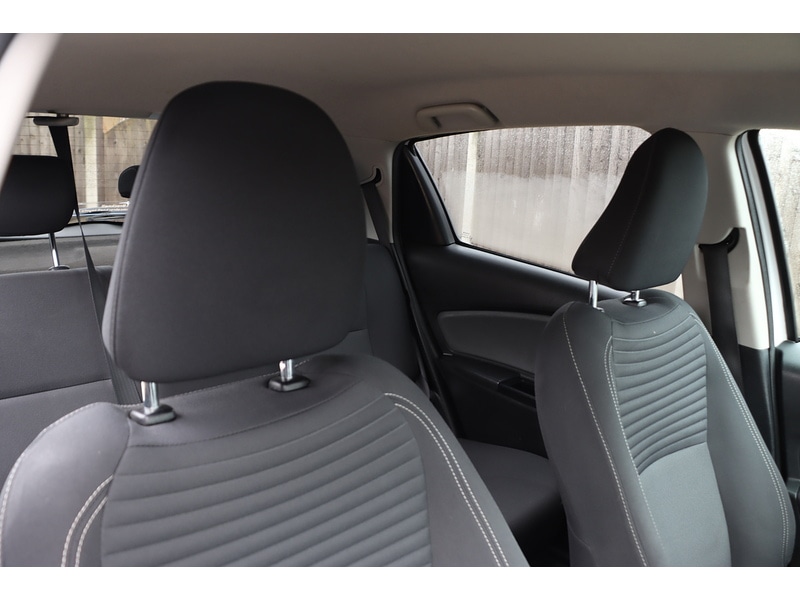 Used Toyota Yaris 2016 for sale - 77303219: Photo 20