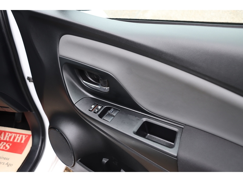 Used Toyota Yaris 2016 for sale - 77303219: Photo 23