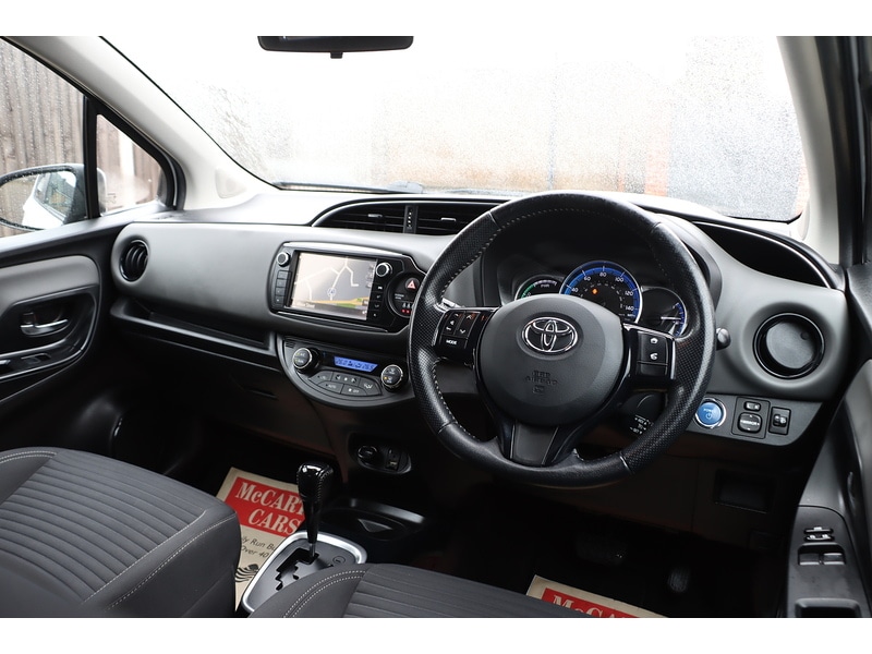 Used Toyota Yaris 2016 for sale - 77303219: Photo 25