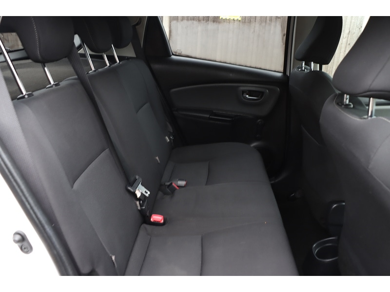 Used Toyota Yaris 2016 for sale - 77303219: Photo 27