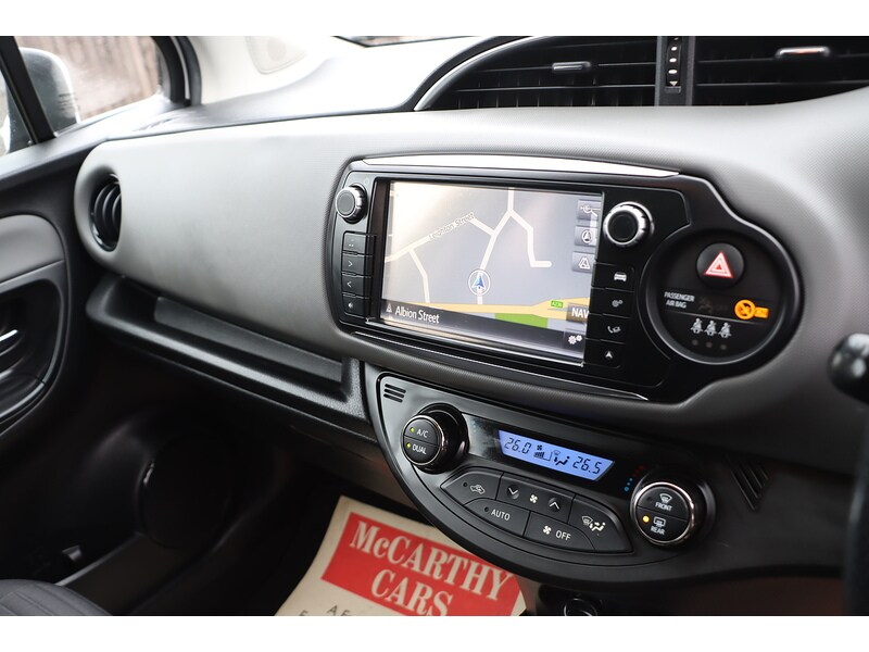 Used Toyota Yaris 2016 for sale - 77303219: Photo 41