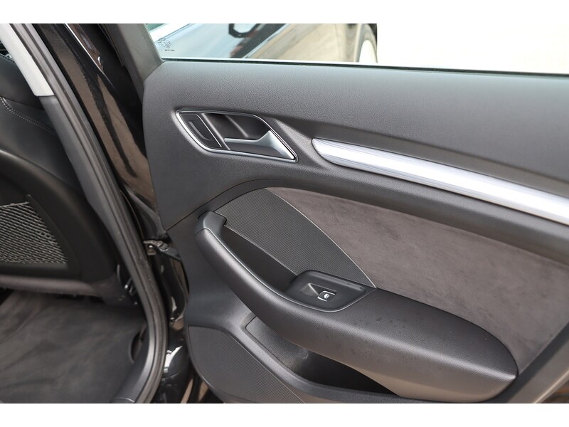 Used Audi A3 2018 for sale - 76461170: Photo 34