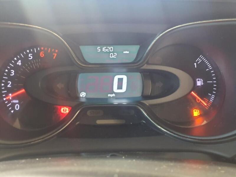 Used Renault Captur 2018 for sale - 76057162: Photo 8