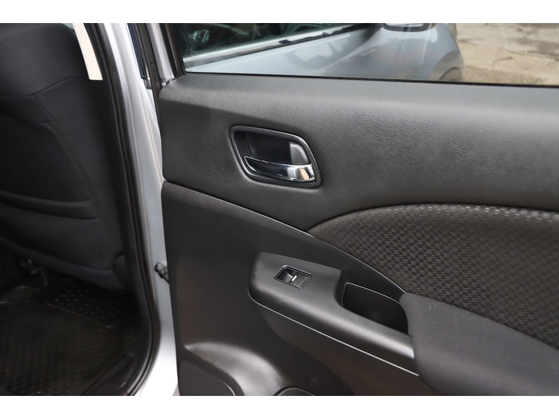 Used Honda CR-V 2017 for sale - 77568371: Photo 28