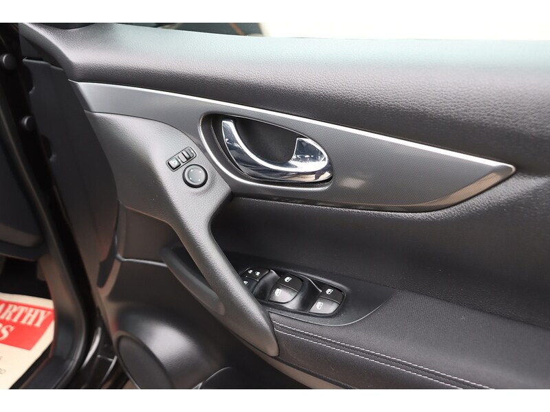 Used Nissan Qashqai 2017 for sale - 76113596: Photo 21