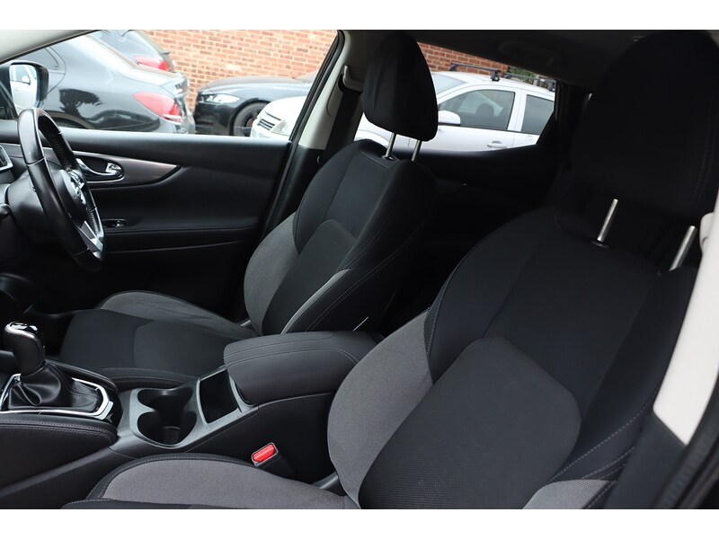 Used Nissan Qashqai 2017 for sale - 76113596: Photo 30