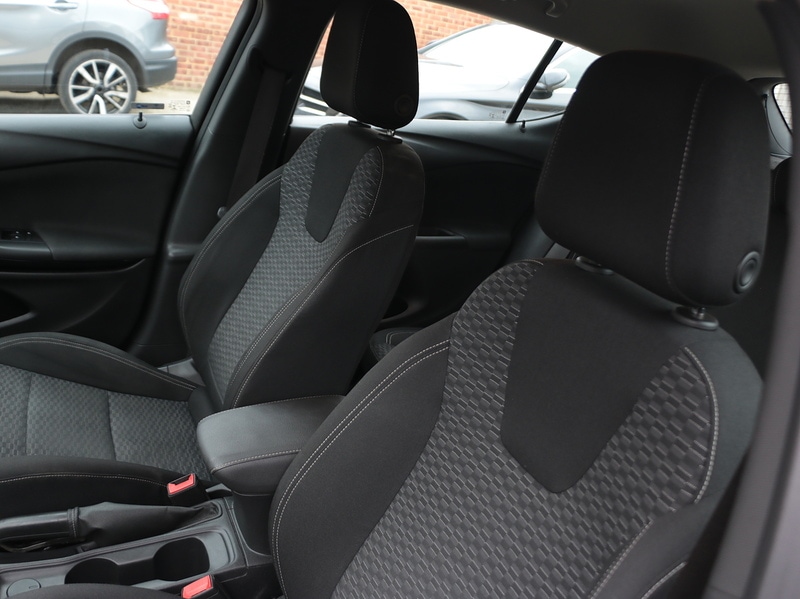 Used Vauxhall Astra 2018 for sale - 77049132: Photo 23