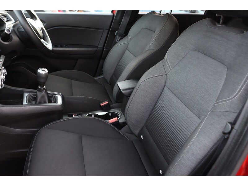 Used Renault Captur 2021 for sale - 77250863: Photo 31