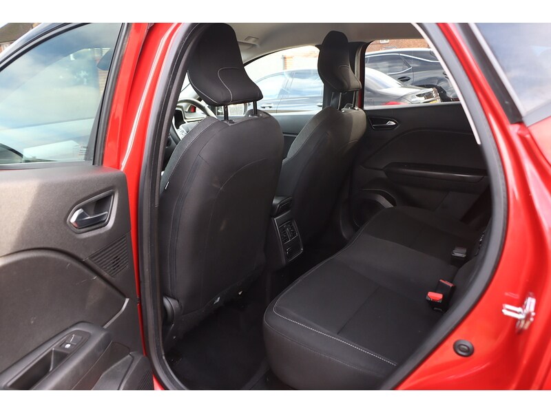 Used Renault Captur 2021 for sale - 77250863: Photo 33